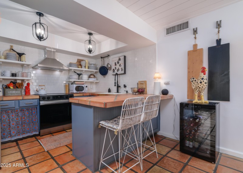 Listings_4540_N_44thSt_Unit21_Images-18