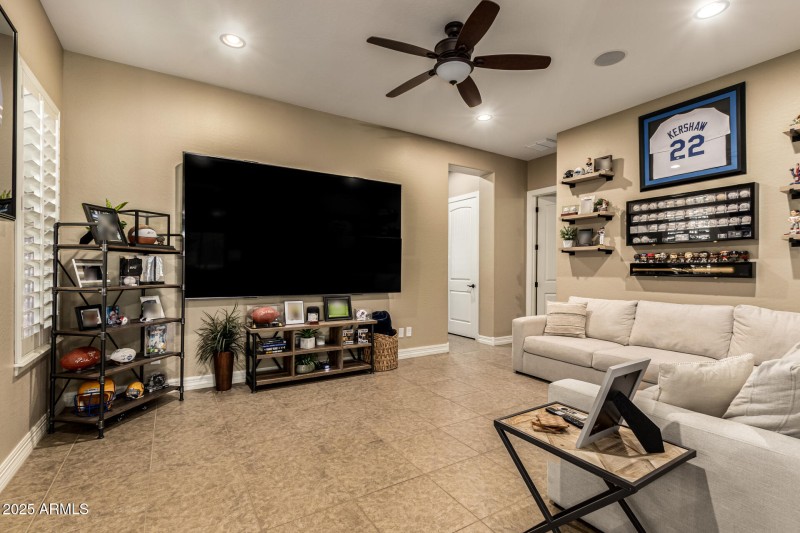 Teen/Bonus Room