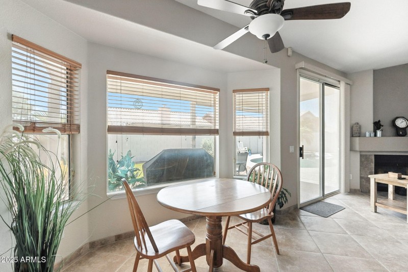 breakfast nook