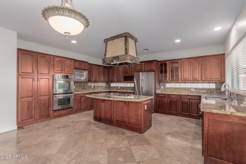 25 Woburn