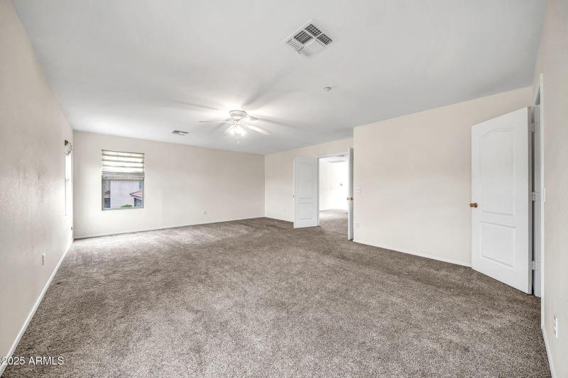 7500 E Deer Valley Rd-19