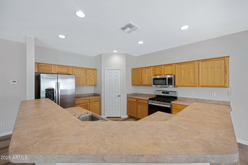 12726 W Charter Oak Rd-10