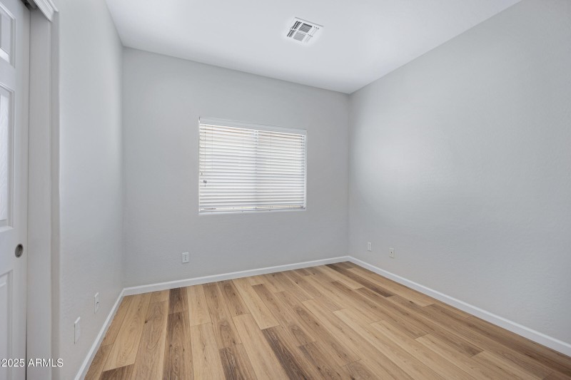 12726 W Charter Oak Rd-21