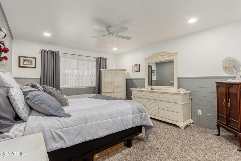 17 - Edgewood 8352