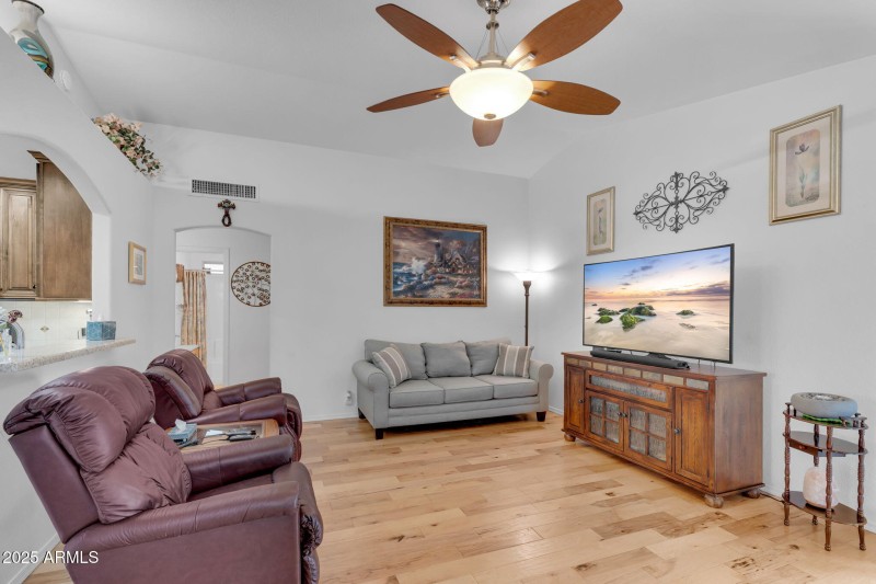 6-web-or-mls-DSC02521