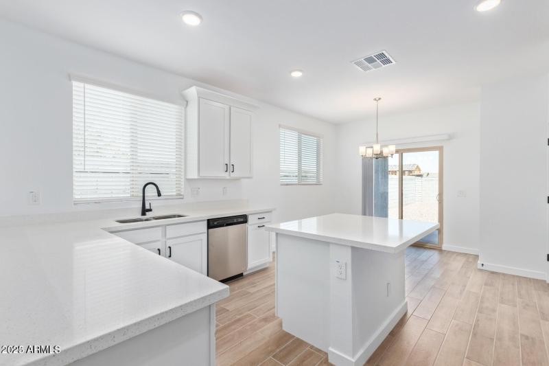 20220702182418029274000000-o