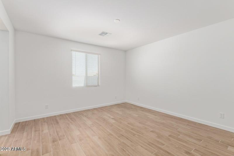 20220702182424613987000000-o