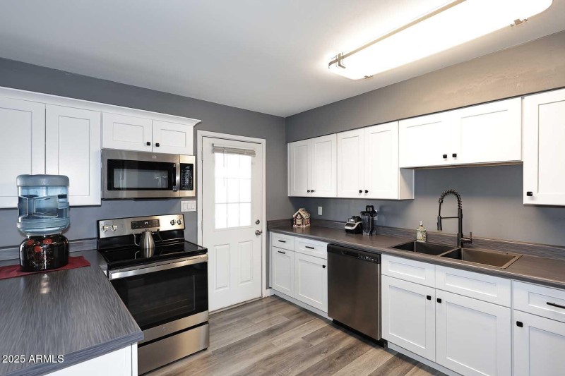 Side Kitchen view