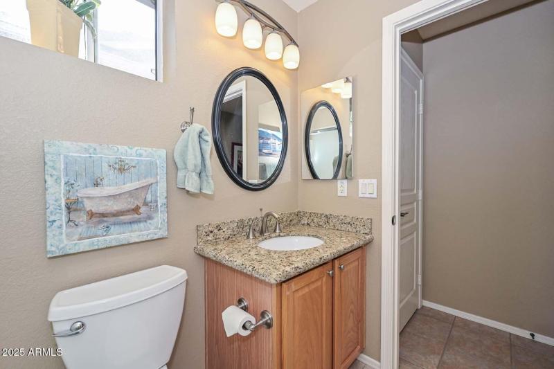 Hall Bath2