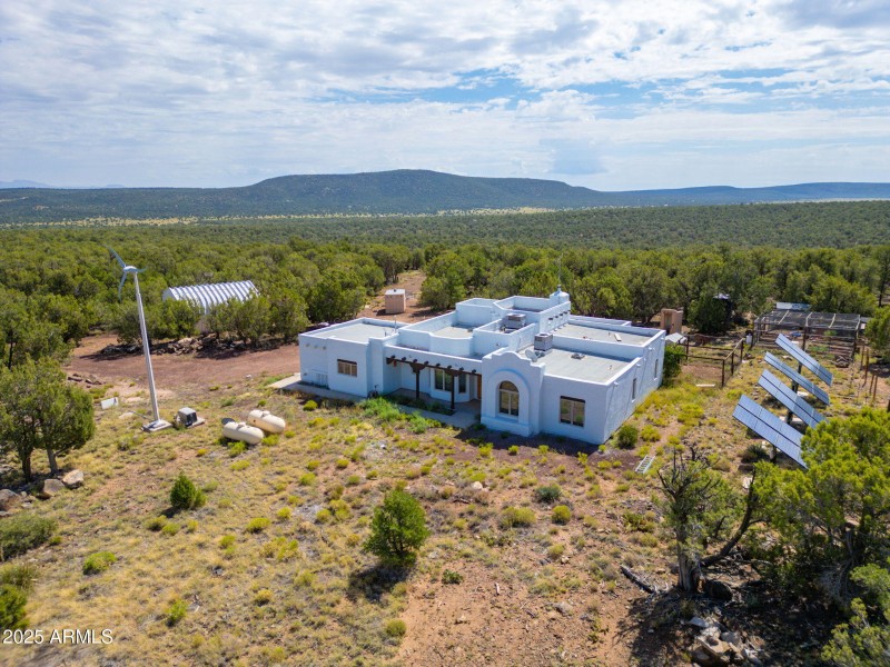 4-web-or-mls-35575-w-pale-moon-rd