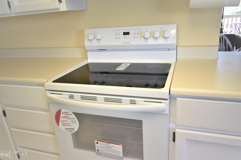 BRAND NEW STOVE