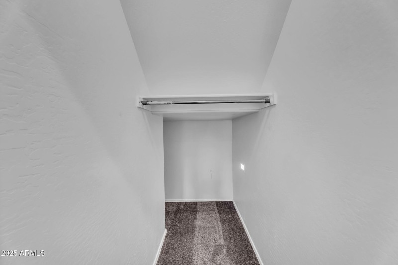 38-web-or-mls-2546 E San Rafael Trail -1