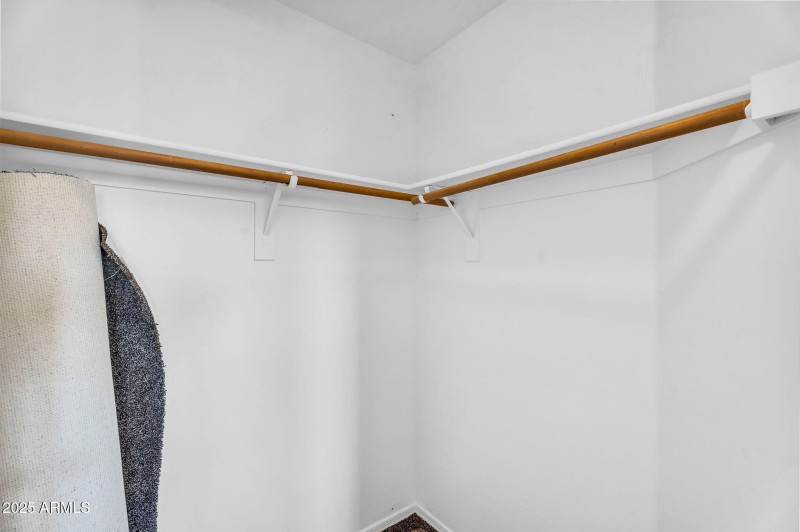 39-web-or-mls-2546 E San Rafael Trail -4