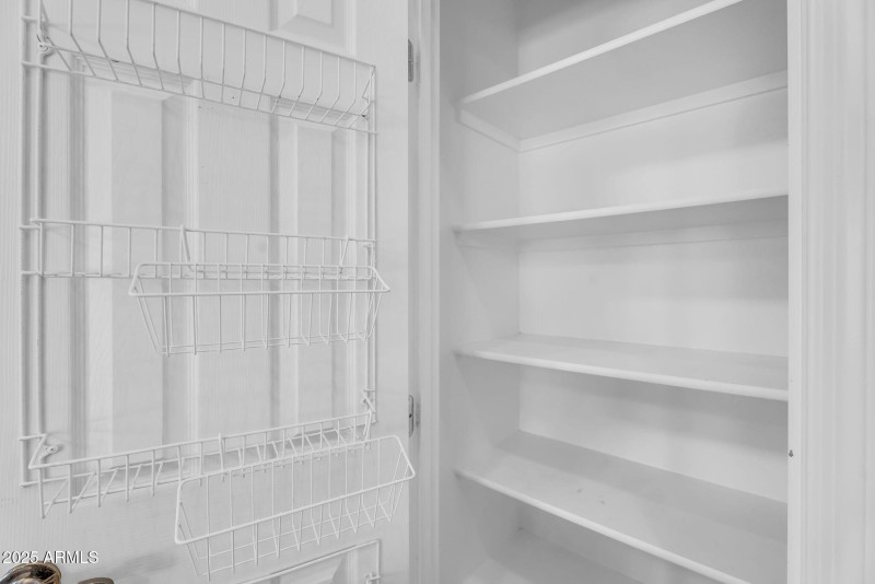 42-web-or-mls-2546 E San Rafael Trail -3