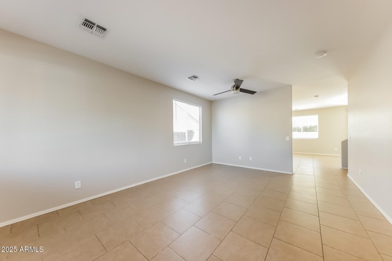 238808-photo-633e428ab3ae7