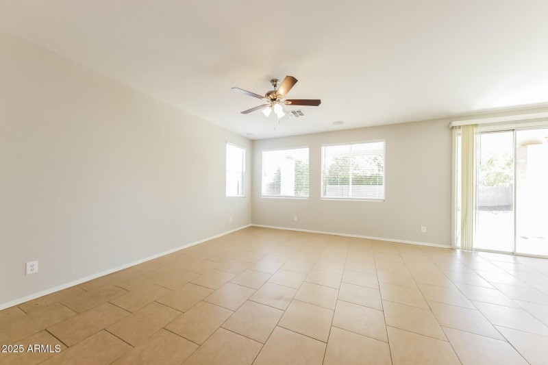 238808-photo-633e428edc14b