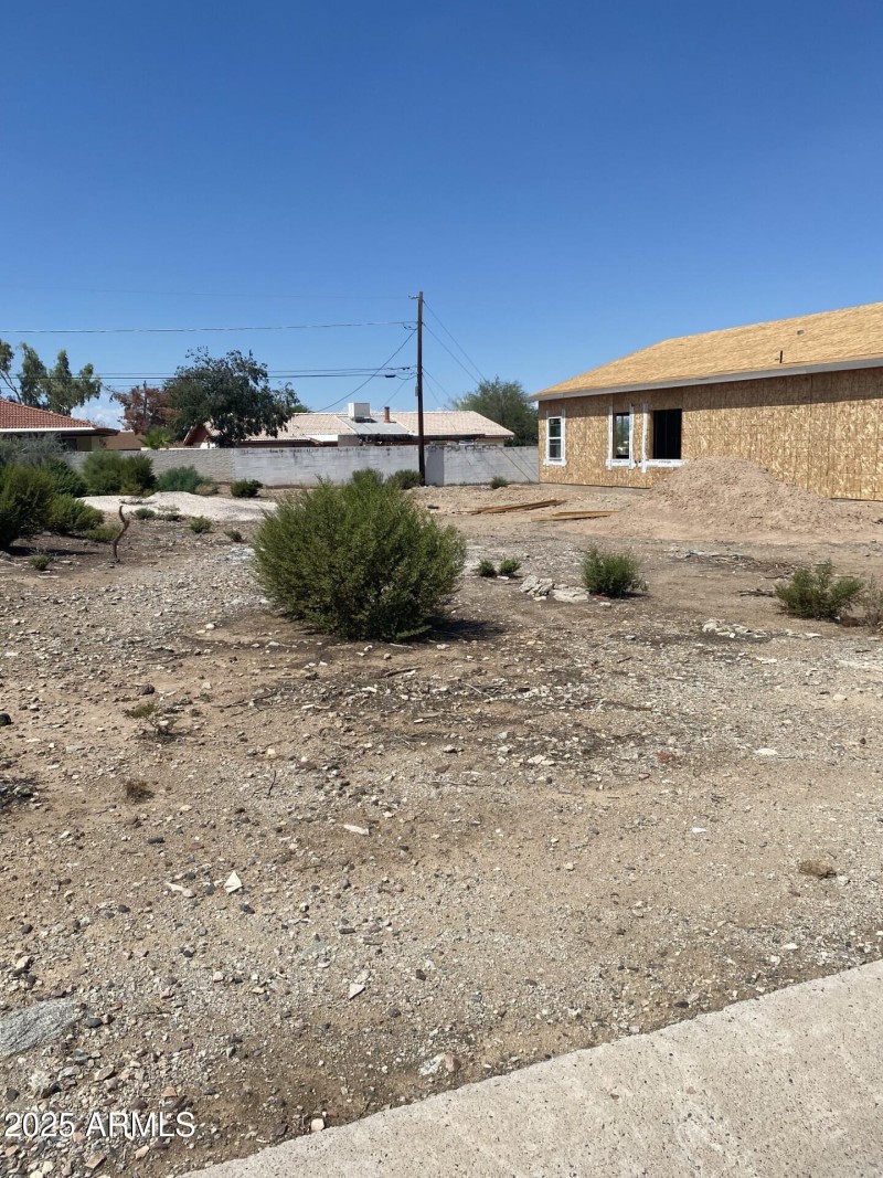 Lot1