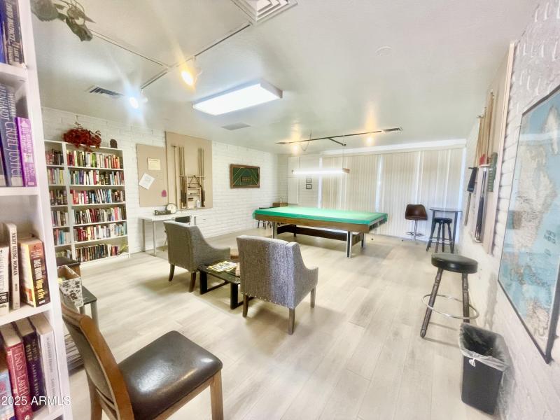 PACIFICMANORCLUBPOOL