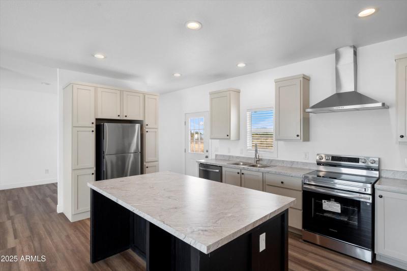 12-Kitchen to Dining