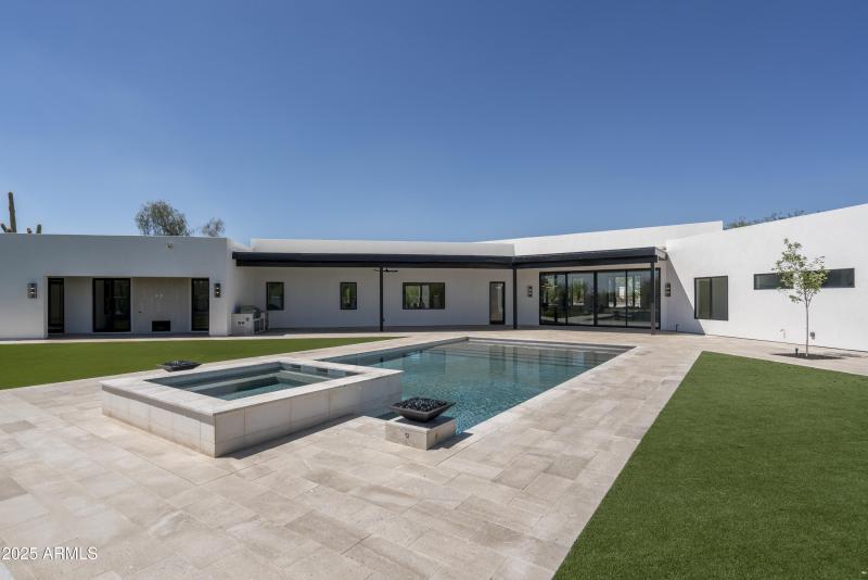 Sprawling Patio