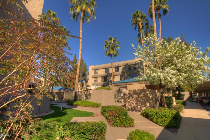 BILTMORE TERRACE at ARIZONA BILTMORE