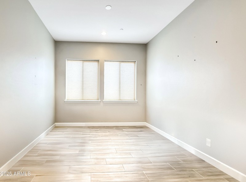 Office/Den/Bonus Room