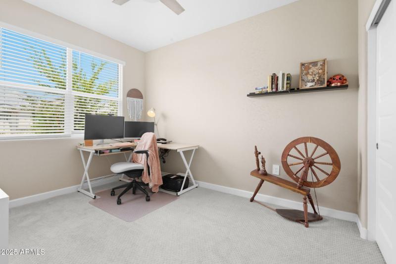 12-web-or-mls-1055 W Tuli Way-12