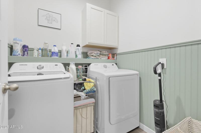 15-web-or-mls-1055 W Tuli Way-15