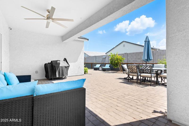 22-web-or-mls-1055 W Tuli Way-22