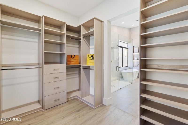 Walk in Closet
