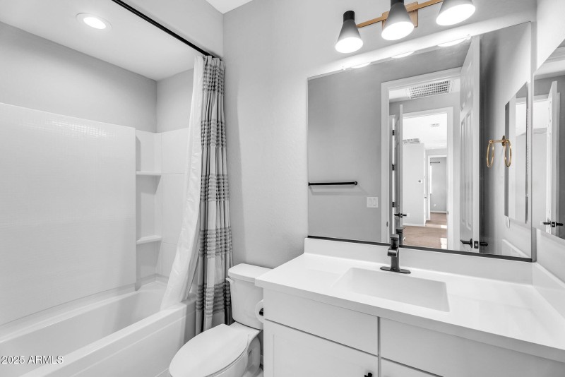 020_58-web-or-mls-coles-46_342