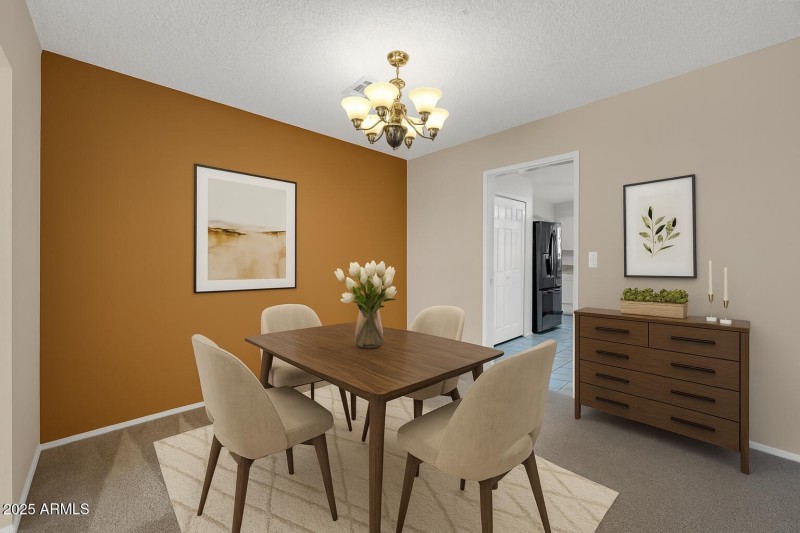 Dining-Virtually Staged