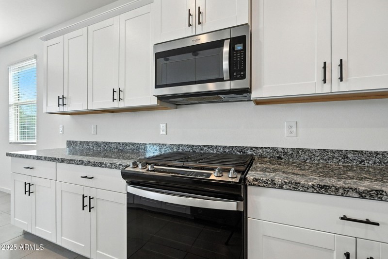 21-web-or-mls-Marin -21