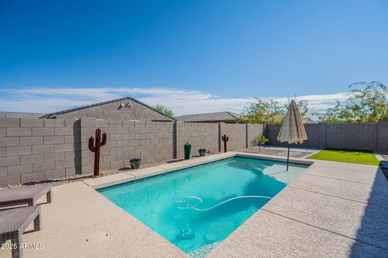 55-web-or-mls-Marin -55