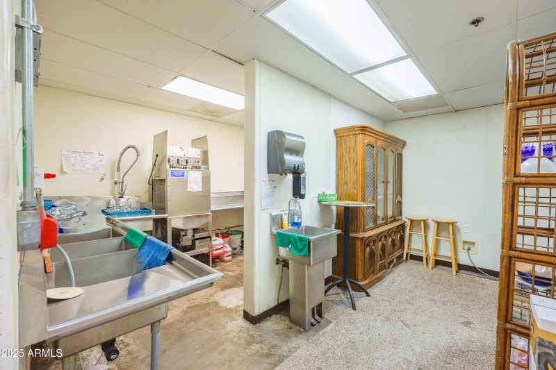 Commercial Kitchen