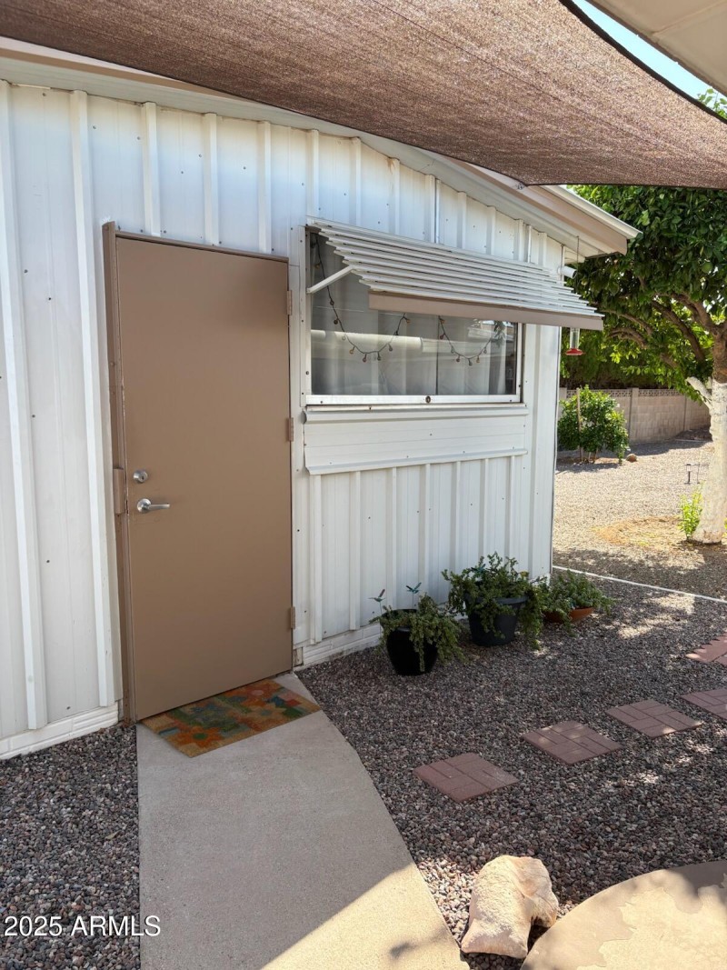 6029 E EL Paso WS