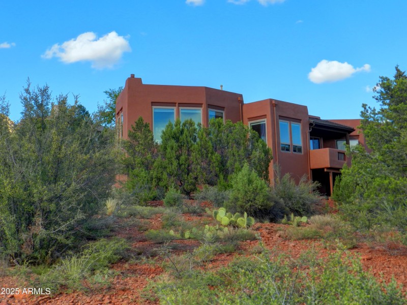 2470 Mule Deer Road