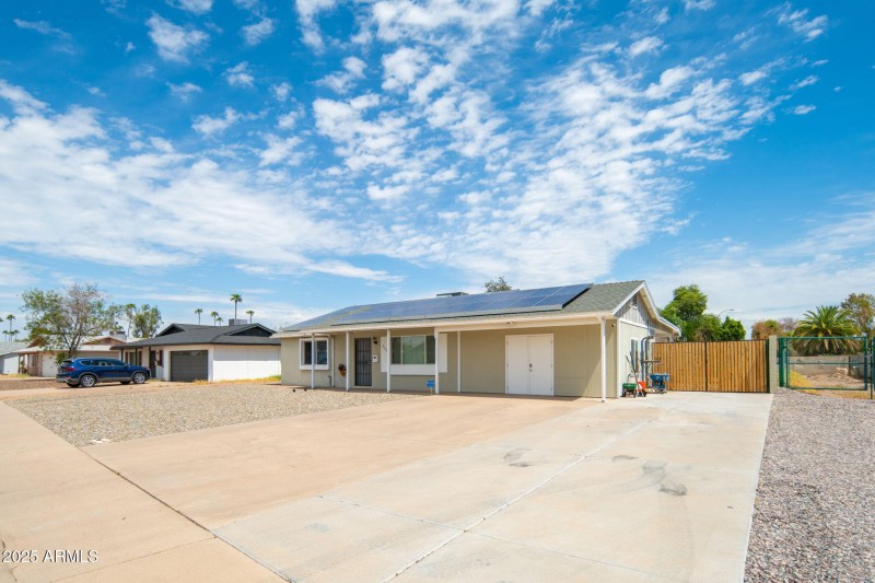 39-web-or-mls-557-s-visalia