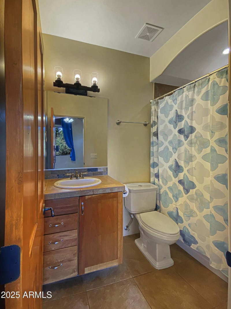 2nd Bdrm. Bath