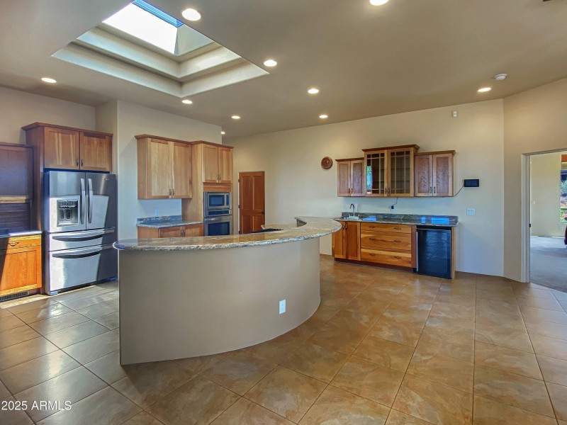 Kitchen w/Breakfast Bar & Wine Cooler