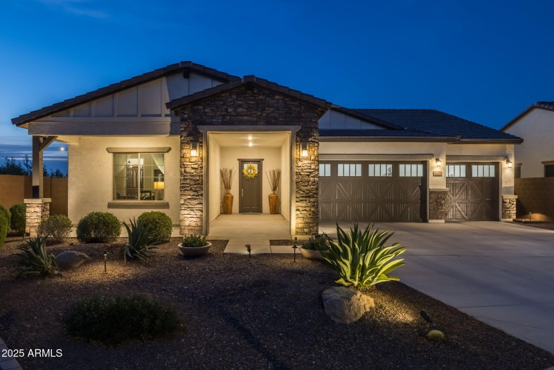 4-web-or-mls-2228 W Caldwell St, Phoenix