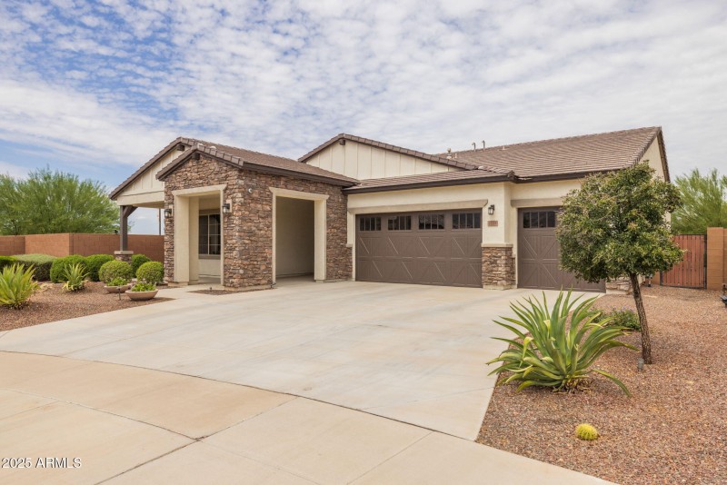 11-web-or-mls-2228 W Caldwell St, Phoeni