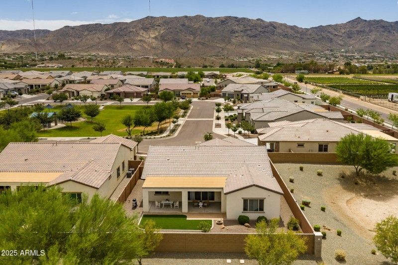 52-web-or-mls-2228 W Caldwell St, Phoeni