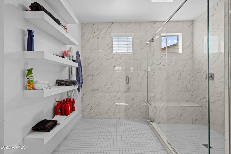 33)PRIMARY BATH