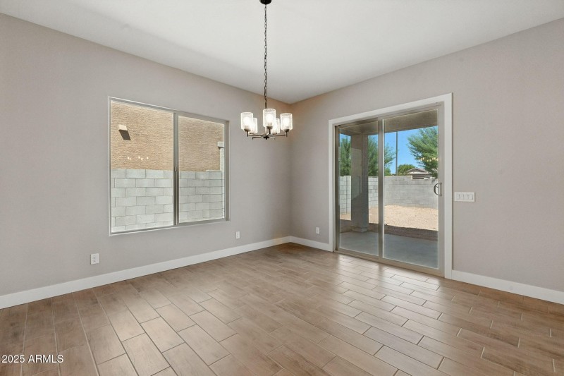 12-web-or-mls-Desert-12