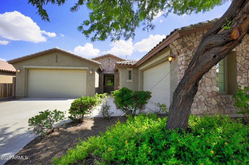 thumbnail_Palo Brea Lane (4)