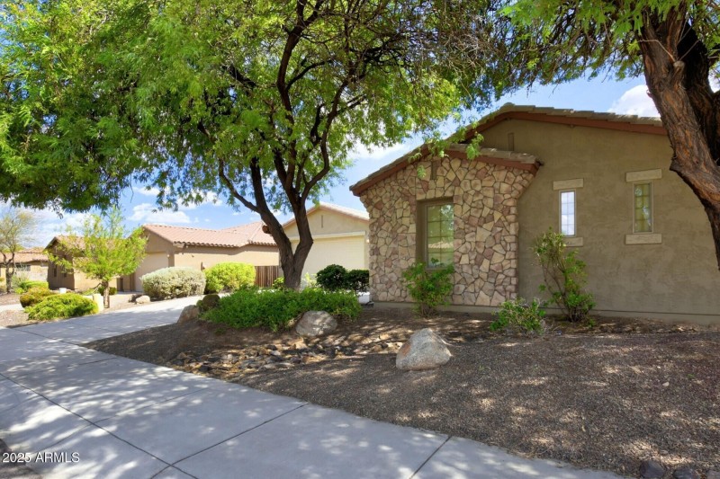 thumbnail_Palo Brea Lane (7)