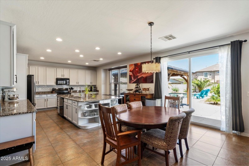 Breakfast Nook to Kitchen