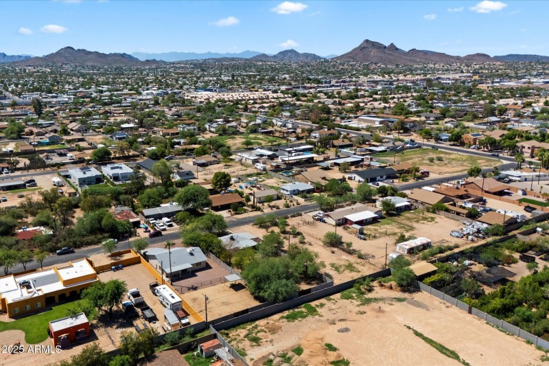 11-100325024