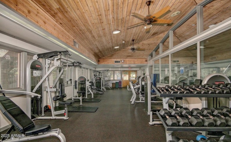 Lakes Gym